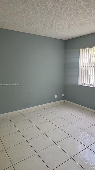 For Rent: $1,850 (2 beds, 2 baths, 835 Square Feet)