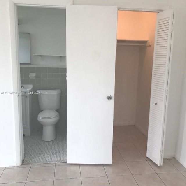 For Rent: $1,200 (0 beds, 1 baths, 0 Square Feet)