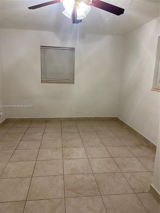 For Rent: $2,390 (2 beds, 1 baths, 3450 Square Feet)