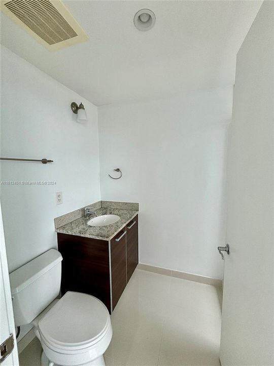 For Rent: $3,750 (2 beds, 2 baths, 1310 Square Feet)