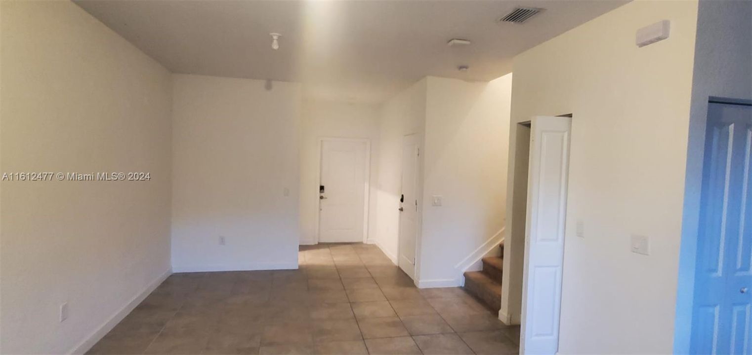 For Rent: $3,400 (3 beds, 2 baths, 0 Square Feet)