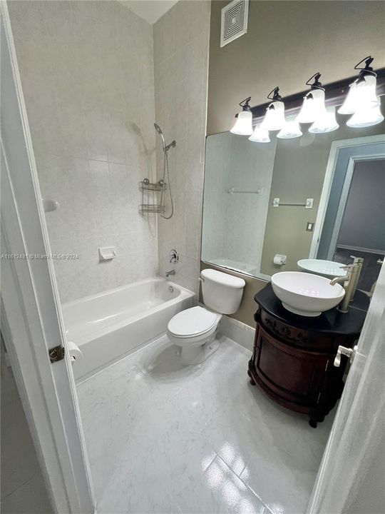 待售: $440,000 (3 贝兹, 2 浴室, 1491 平方英尺)