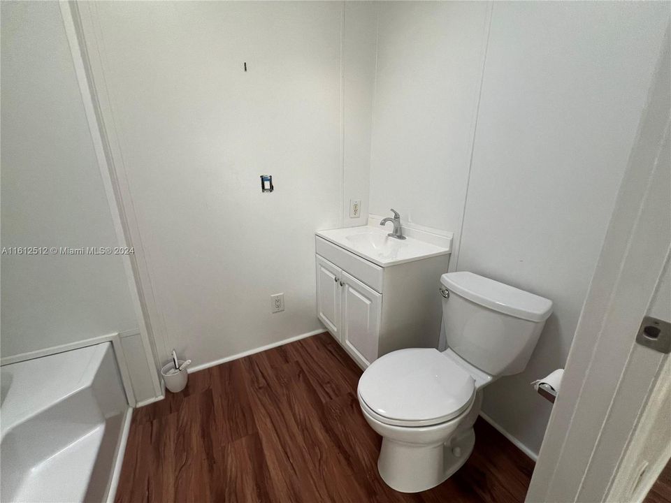 For Sale: $118,500 (2 beds, 2 baths, 10675 Square Feet)