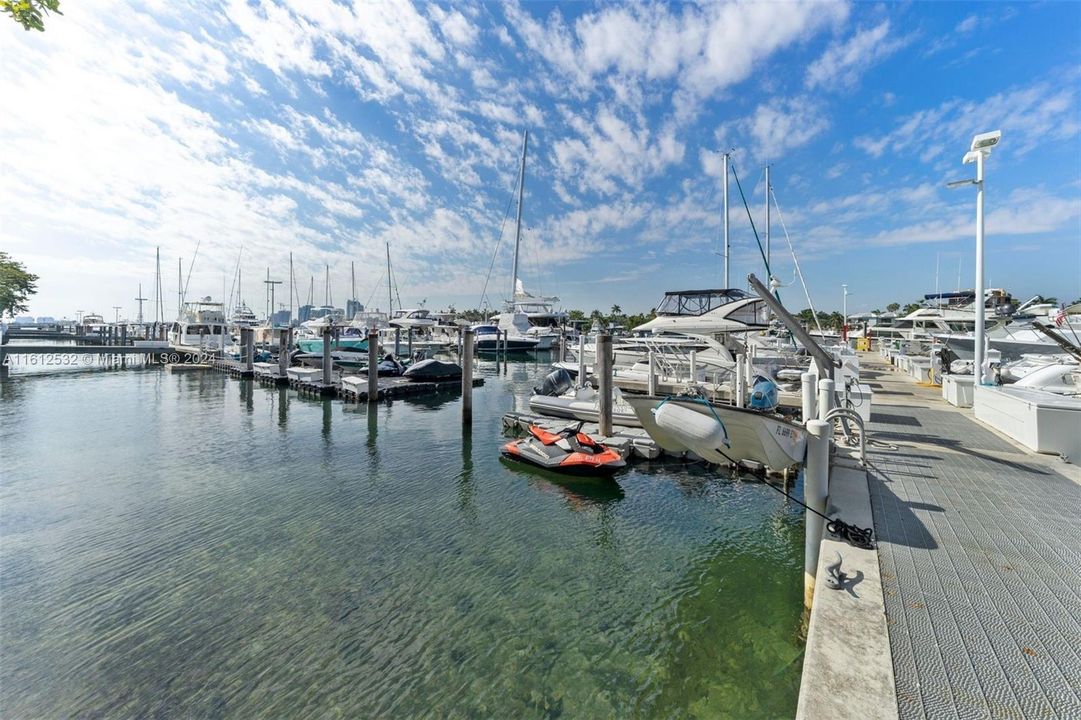 For Sale: $1,350,000 (2 beds, 2 baths, 1642 Square Feet)