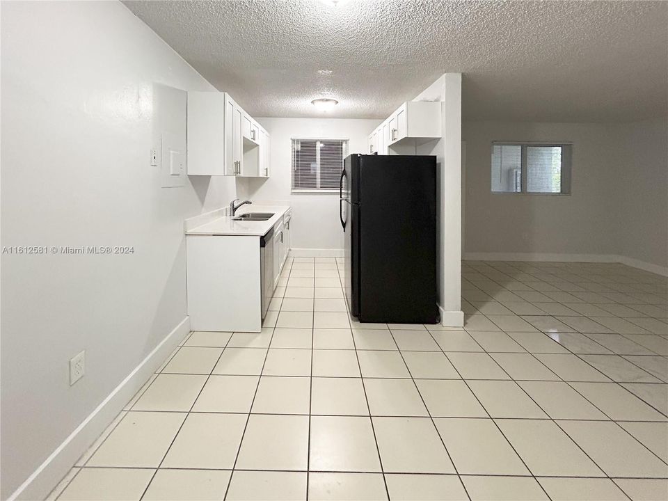 For Rent: $1,700 (1 beds, 1 baths, 543 Square Feet)