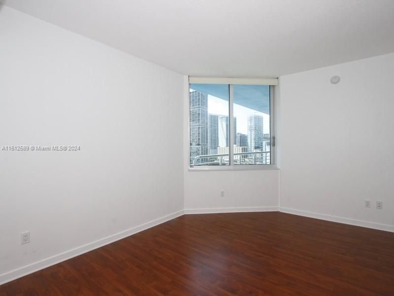 For Rent: $3,900 (2 beds, 2 baths, 1227 Square Feet)