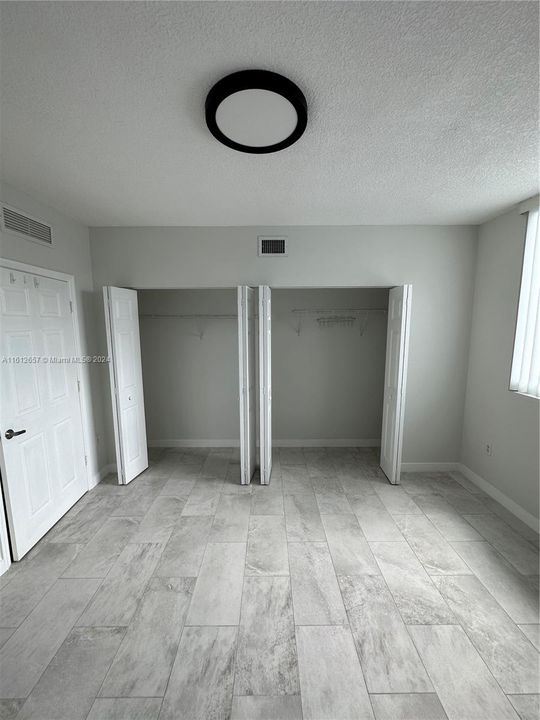 For Rent: $2,575 (1 beds, 1 baths, 749 Square Feet)