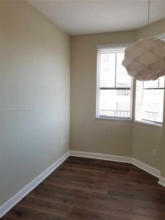 For Rent: $3,900 (2 beds, 2 baths, 1026 Square Feet)