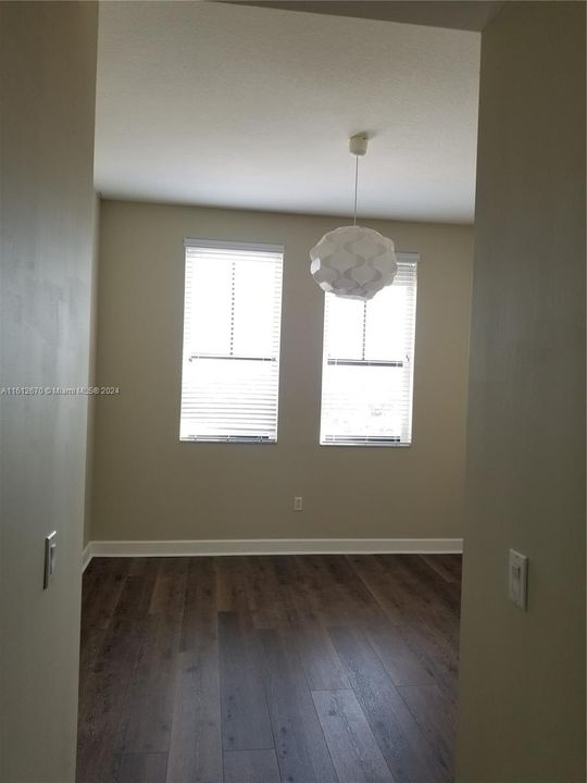 For Rent: $3,900 (2 beds, 2 baths, 1026 Square Feet)