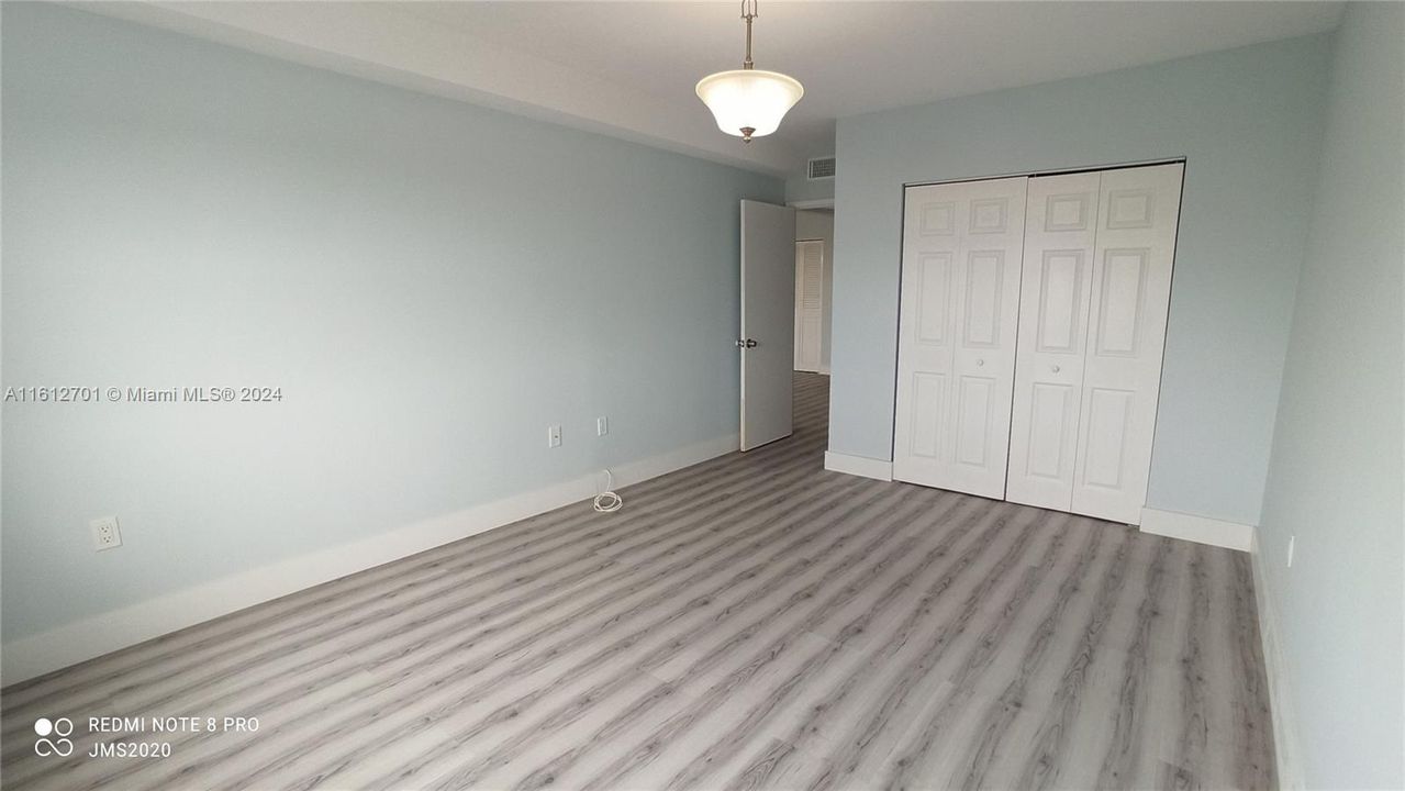 For Rent: $2,250 (1 beds, 1 baths, 695 Square Feet)