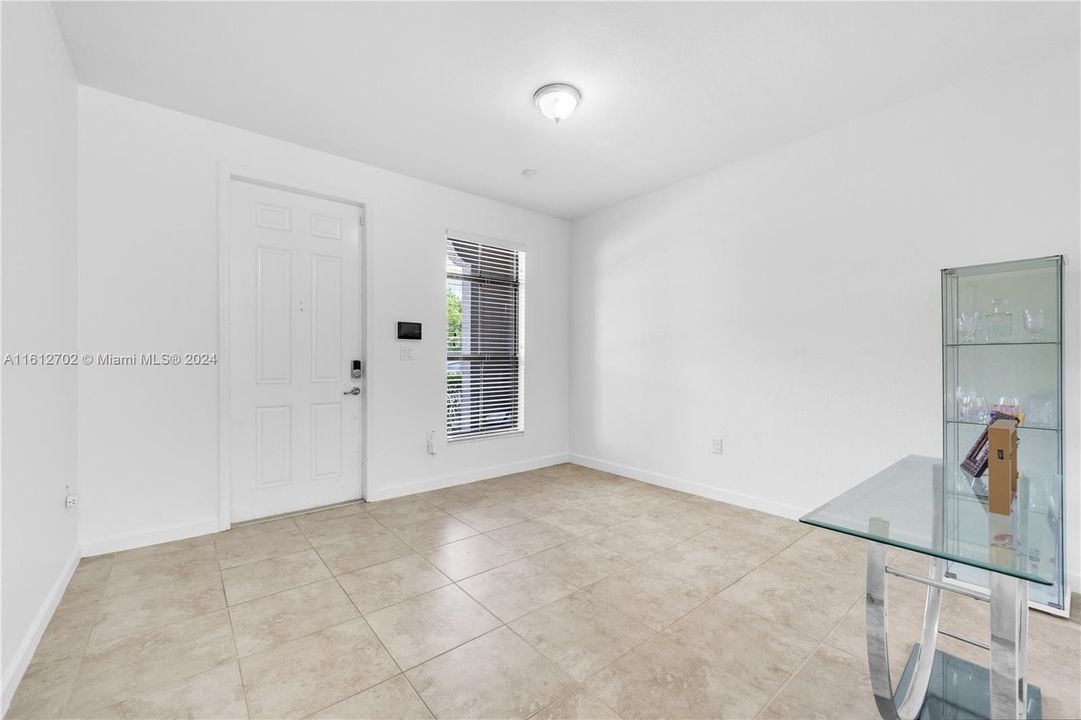 For Sale: $447,000 (3 beds, 2 baths, 1680 Square Feet)