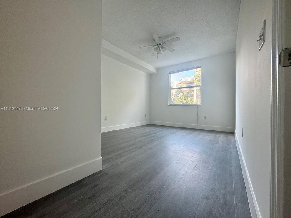 For Rent: $3,000 (2 beds, 2 baths, 1024 Square Feet)