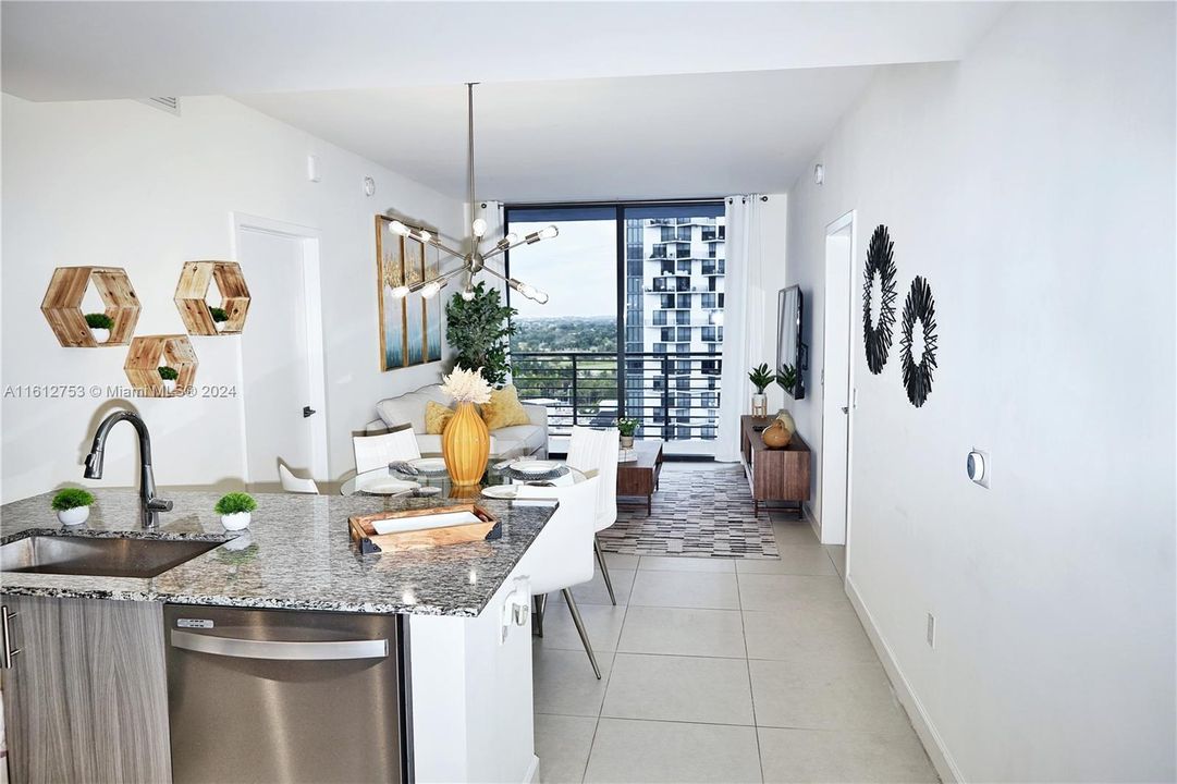 For Sale: $598,800 (2 beds, 2 baths, 1016 Square Feet)