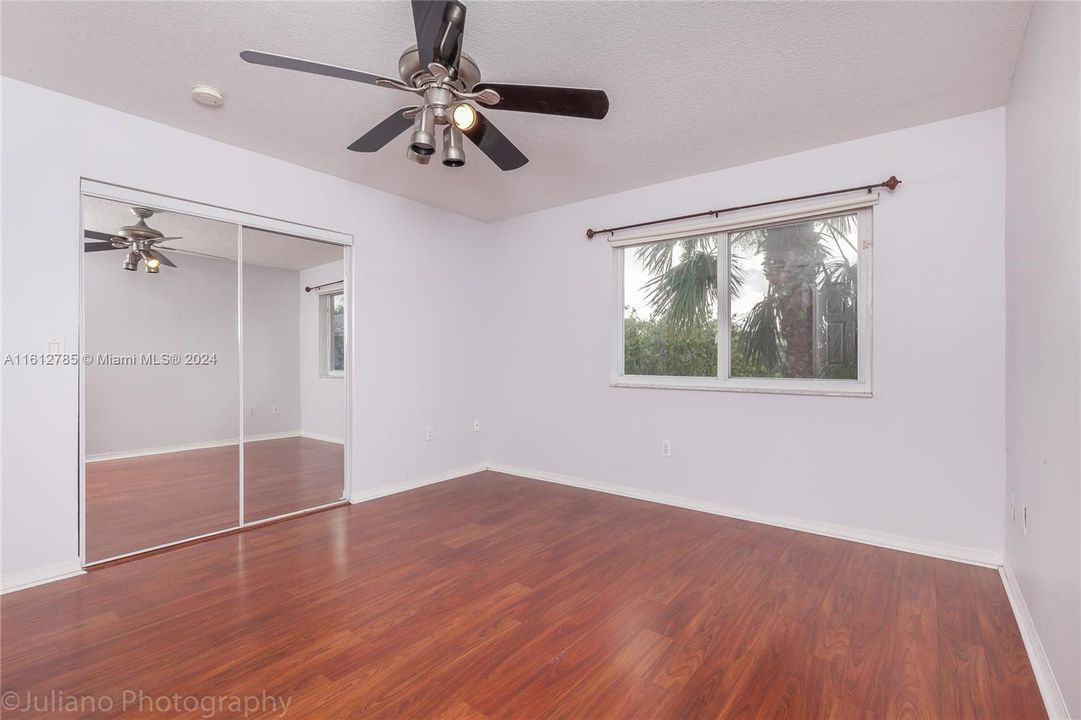 Recently Rented: $3,600 (3 beds, 2 baths, 1726 Square Feet)