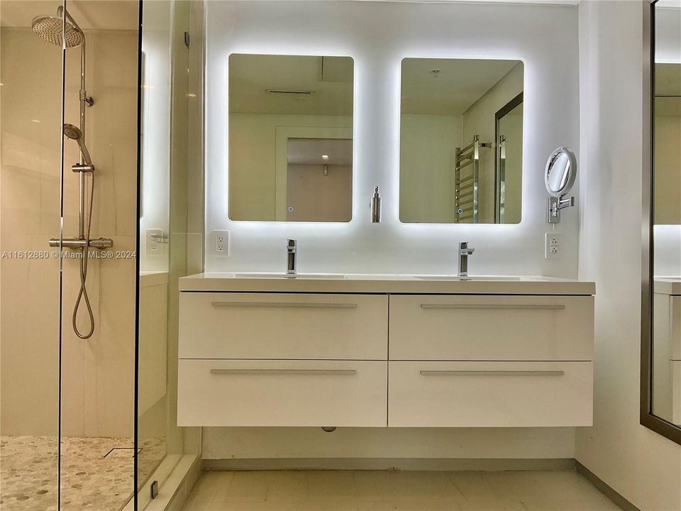 Master Bathroom with Double vanity