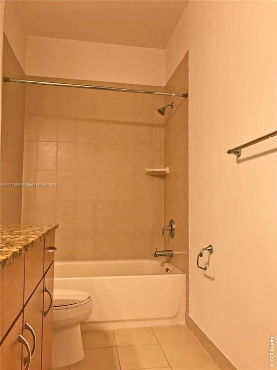 Active With Contract: $3,300 (3 beds, 2 baths, 0 Square Feet)