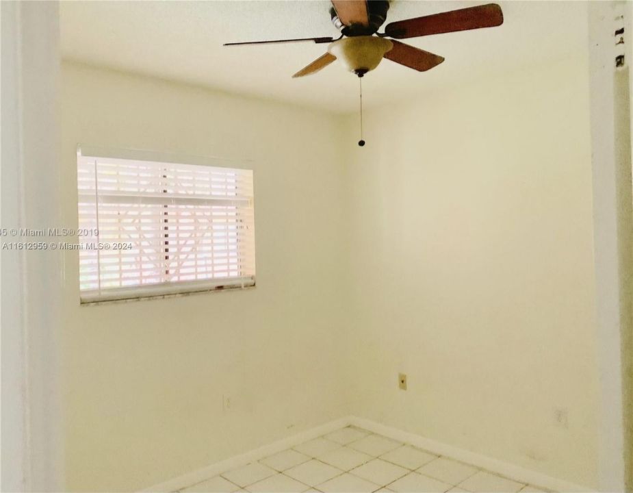 For Rent: $2,250 (2 beds, 2 baths, 812 Square Feet)