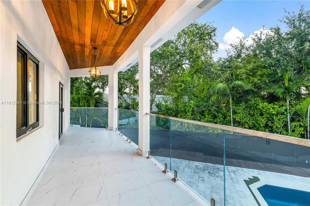 En Venta: $3,250,000 (5 camas, 4 baños, 5344 Pies cuadrados)