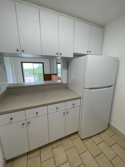 For Rent: $1,650 (1 beds, 1 baths, 775 Square Feet)