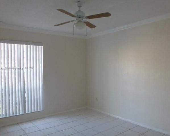 For Sale: $280,000 (2 beds, 2 baths, 920 Square Feet)