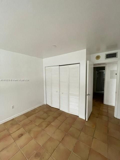 For Rent: $2,200 (2 beds, 2 baths, 1222 Square Feet)