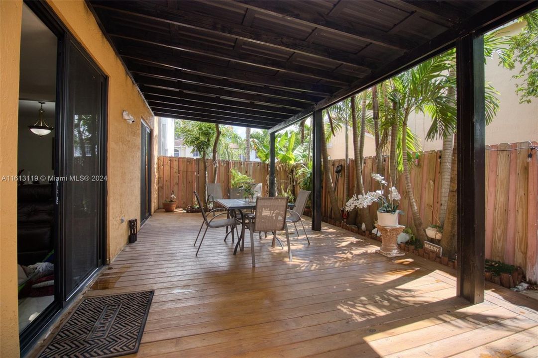 For Sale: $540,000 (3 beds, 2 baths, 1790 Square Feet)