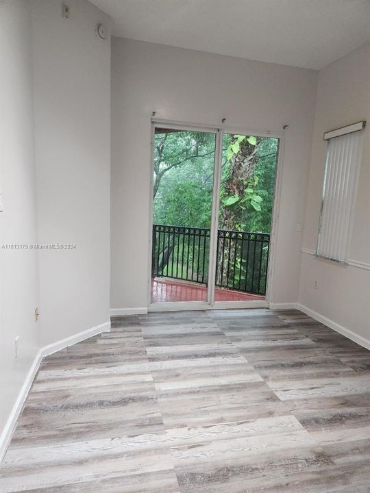 For Rent: $2,700 (2 beds, 2 baths, 1068 Square Feet)