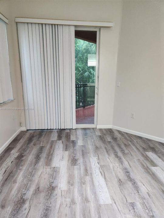 For Rent: $2,700 (2 beds, 2 baths, 1068 Square Feet)