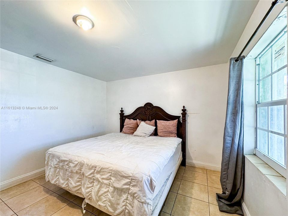 En Venta: $459,900 (3 camas, 2 baños, 1326 Pies cuadrados)