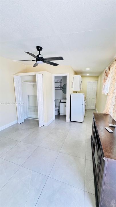 For Rent: $4,200 (3 beds, 2 baths, 1656 Square Feet)