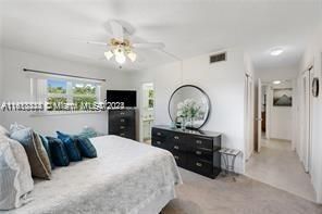 For Rent: $2,200 (2 beds, 2 baths, 1092 Square Feet)