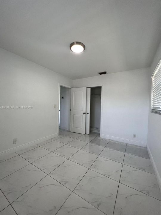 For Rent: $3,700 (4 beds, 2 baths, 1631 Square Feet)