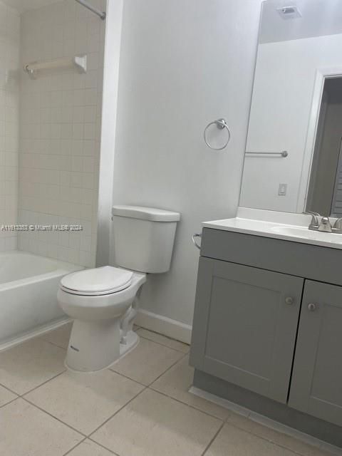 For Rent: $2,150 (2 beds, 2 baths, 1024 Square Feet)