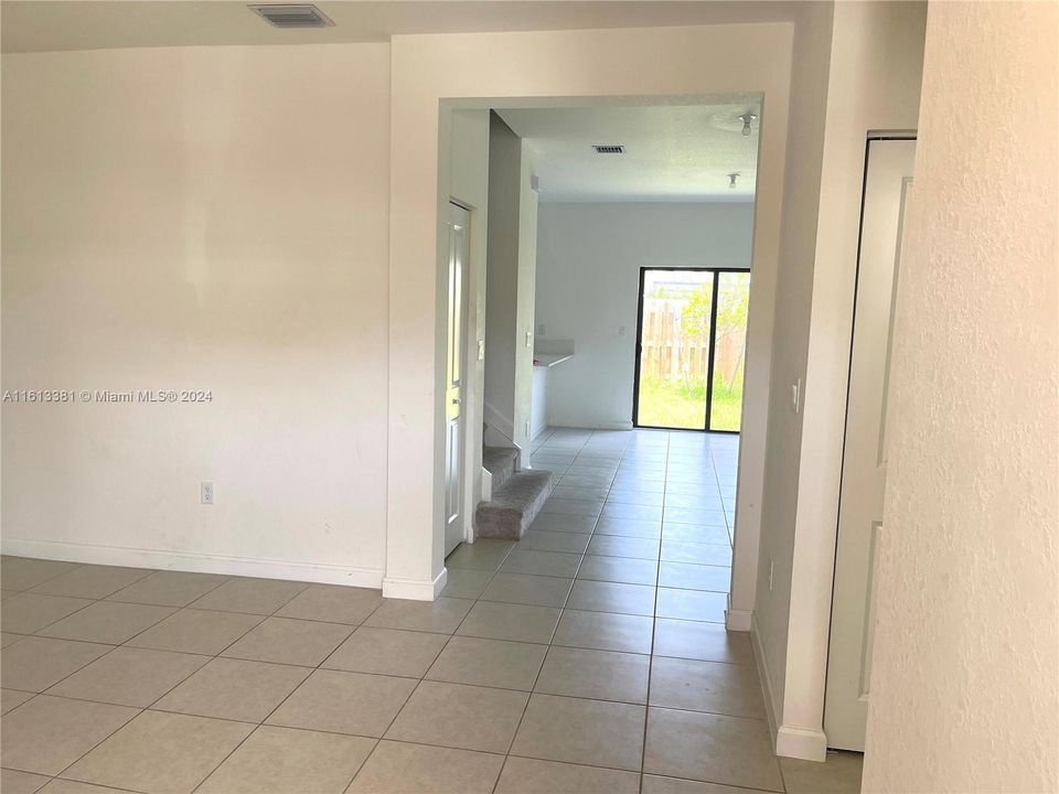 For Rent: $2,750 (3 beds, 2 baths, 0 Square Feet)
