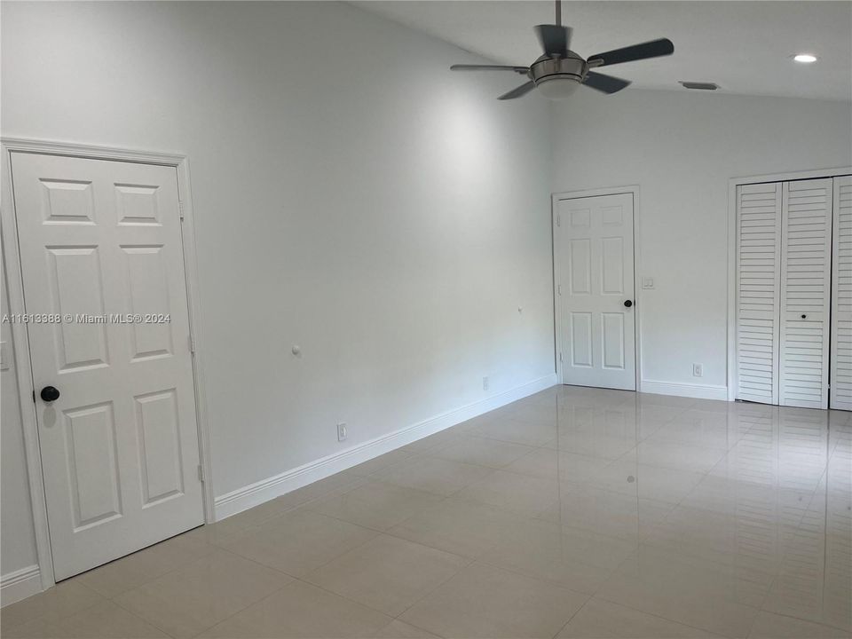 For Rent: $5,500 (3 beds, 3 baths, 0 Square Feet)