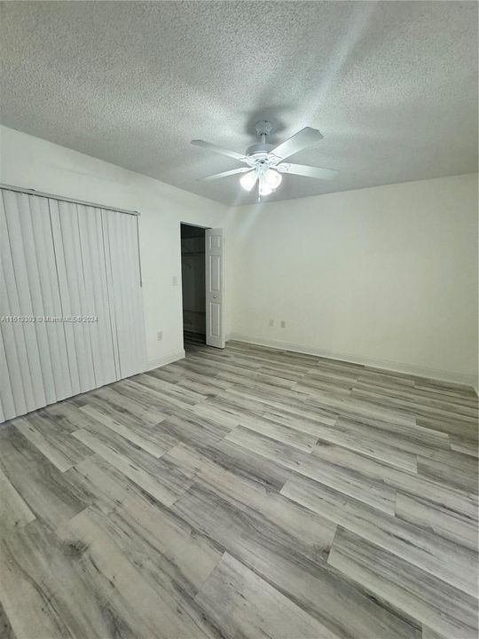 For Rent: $2,650 (2 beds, 2 baths, 910 Square Feet)