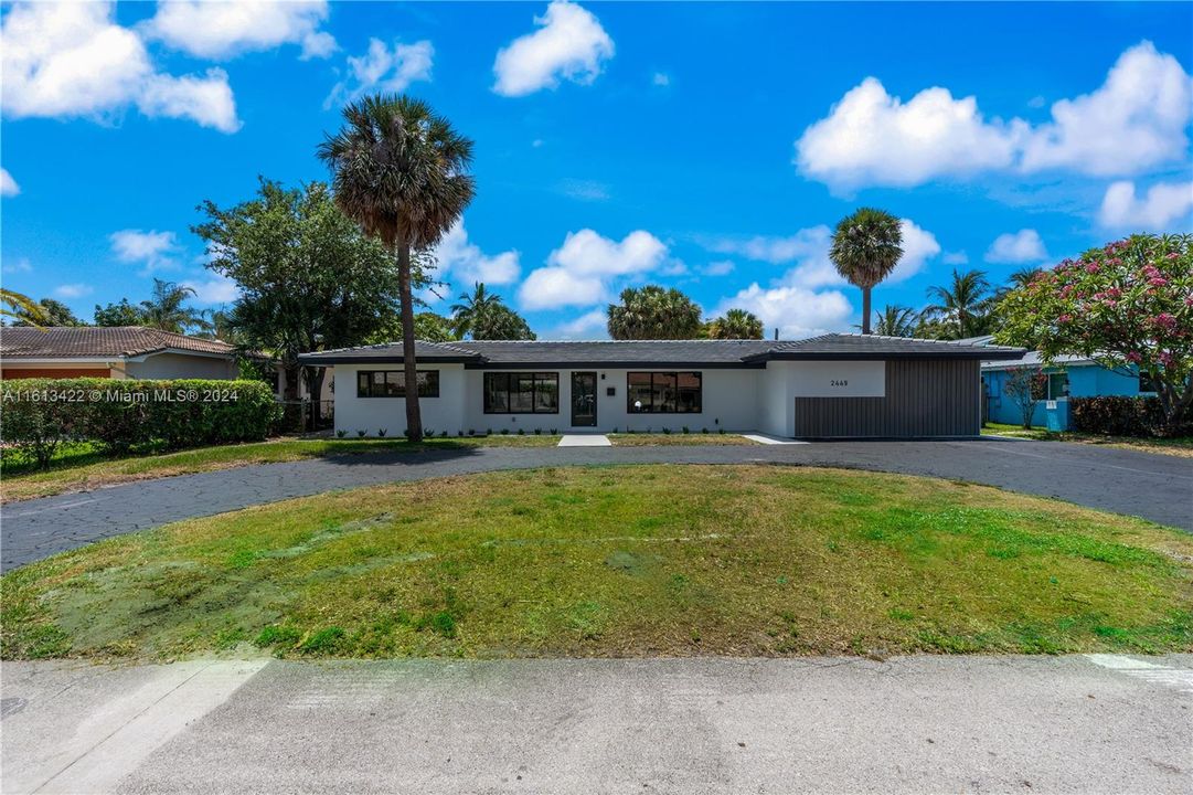 For Sale: $999,999 (3 beds, 2 baths, 1891 Square Feet)