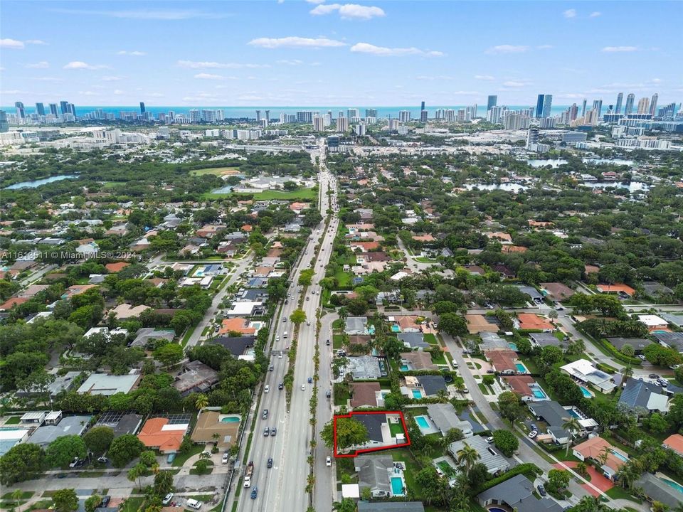 For Sale: $1,199,000 (4 beds, 2 baths, 1886 Square Feet)