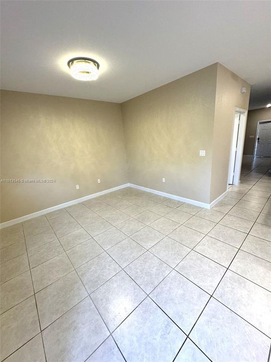 For Rent: $4,200 (3 beds, 2 baths, 1696 Square Feet)