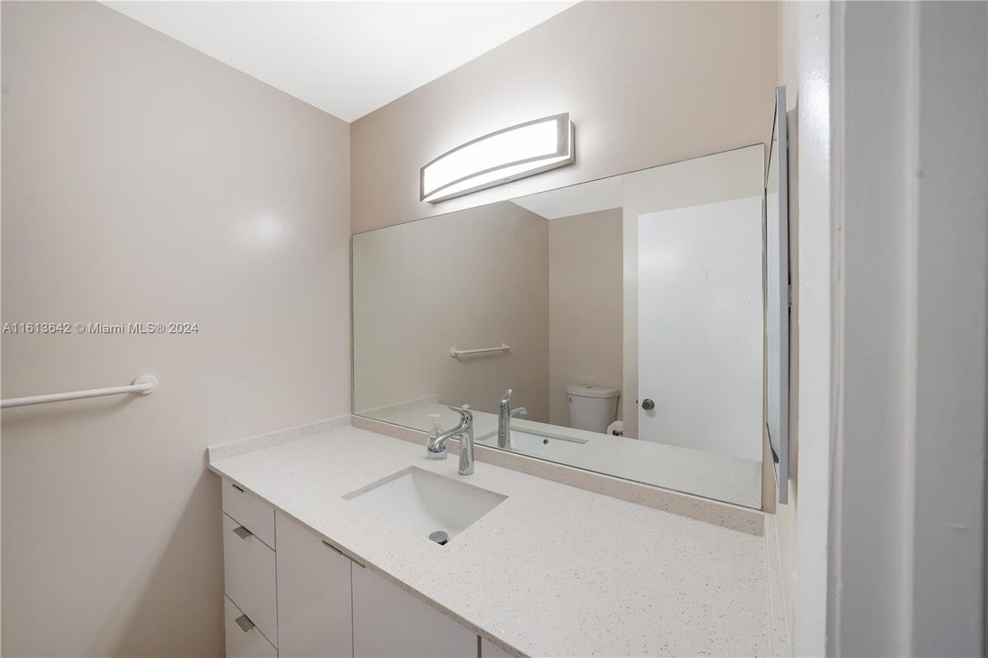 For Sale: $409,900 (3 beds, 2 baths, 1472 Square Feet)