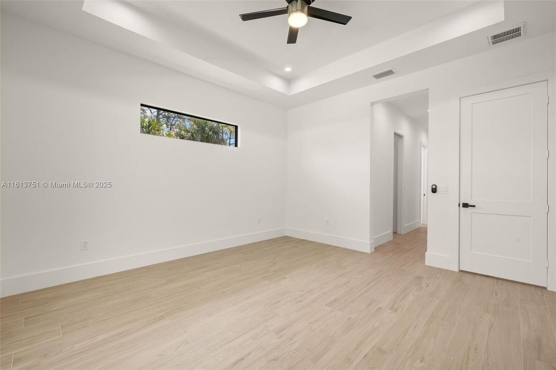 For Sale: $1,349,999 (4 beds, 3 baths, 2570 Square Feet)