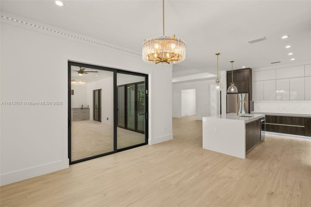 For Sale: $1,349,999 (4 beds, 3 baths, 2570 Square Feet)