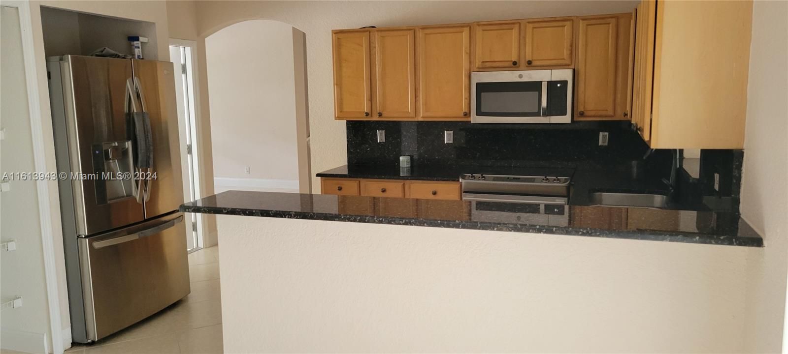 For Rent: $3,600 (3 beds, 2 baths, 2162 Square Feet)