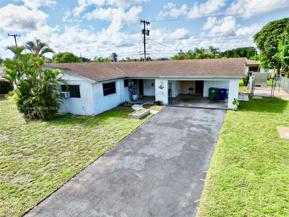 For Sale: $430,000 (3 beds, 2 baths, 1512 Square Feet)