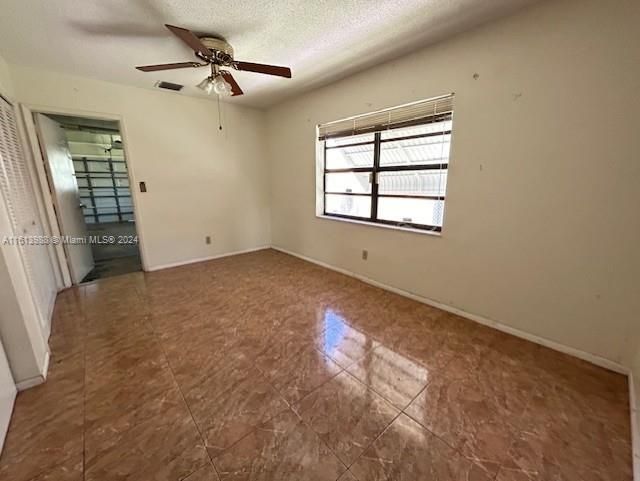 For Sale: $347,000 (3 beds, 2 baths, 1807 Square Feet)