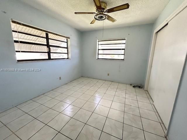 For Sale: $347,000 (3 beds, 2 baths, 1807 Square Feet)