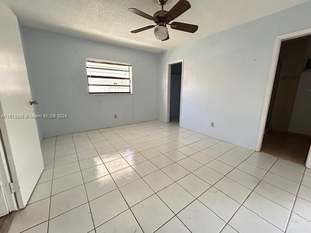 For Sale: $347,000 (3 beds, 2 baths, 1807 Square Feet)