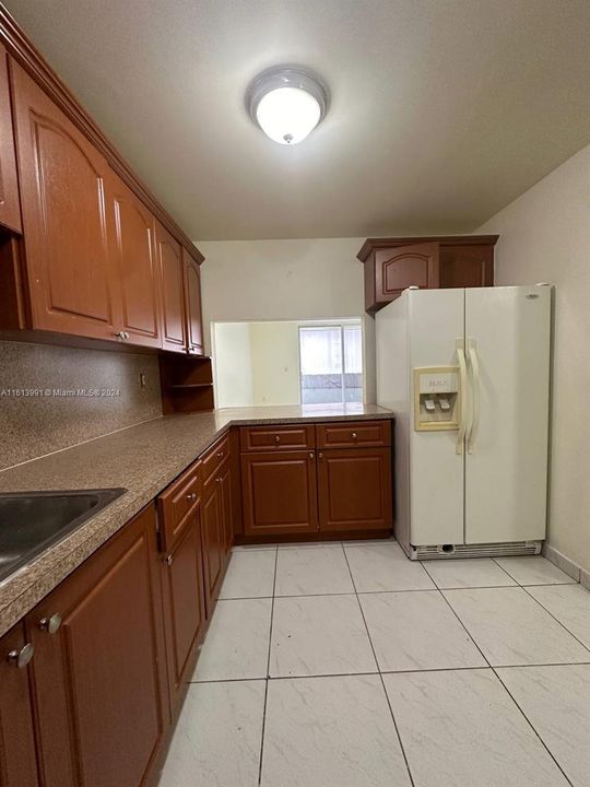 Recently Rented: $2,200 (2 beds, 2 baths, 960 Square Feet)