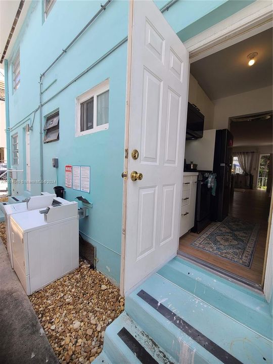 Washer & Drier super conveniently positioned right outside of the Kitchen entrance