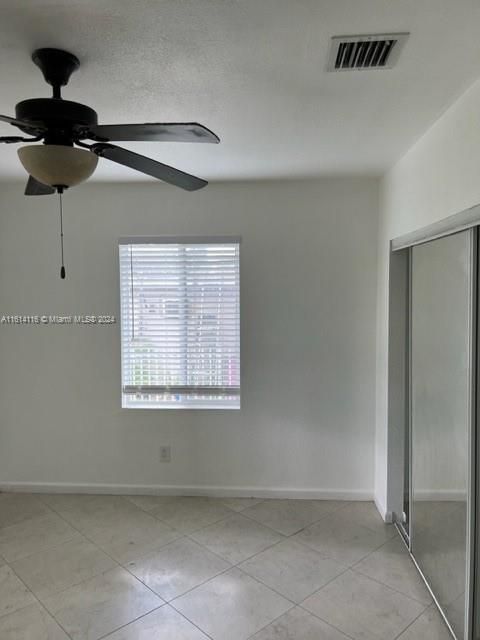 For Rent: $3,200 (3 beds, 2 baths, 1500 Square Feet)